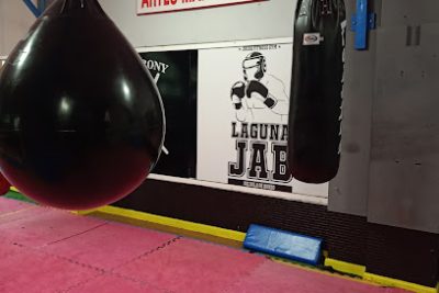 Entrena Boxeo en el gimnasio Escuela de boxeo Laguna Jab